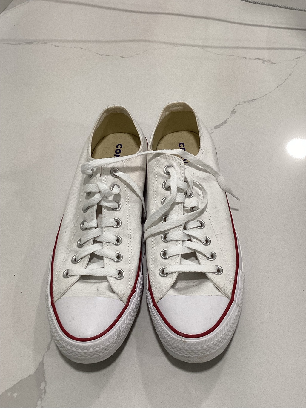 White Low-Top Canvas Sneakers With Red Trim